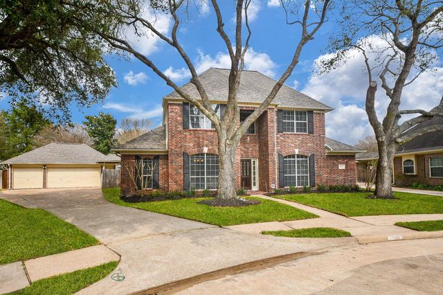6303 Cool Water Dr — New Territory Sf-26