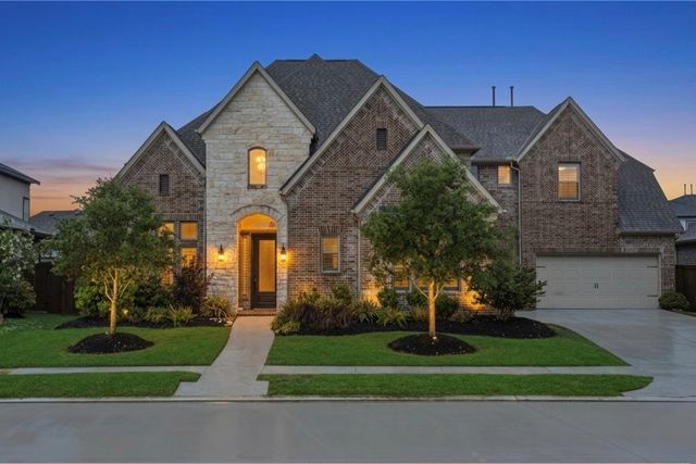 18014 Wichita River Way — Towne Lake Sec 43