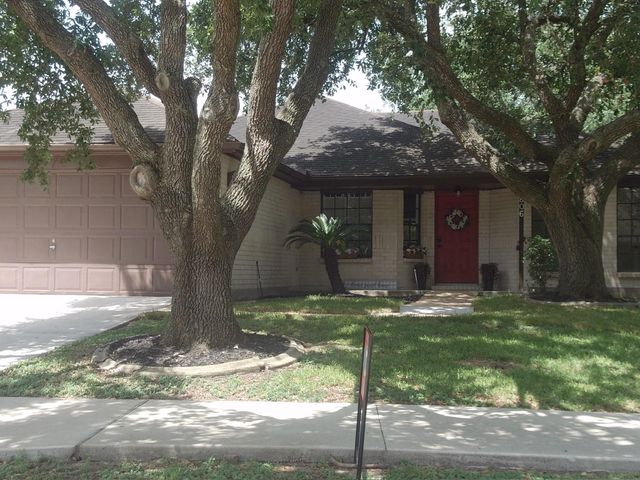 806 Country Place Blvd St — CountryPlace Sec 1