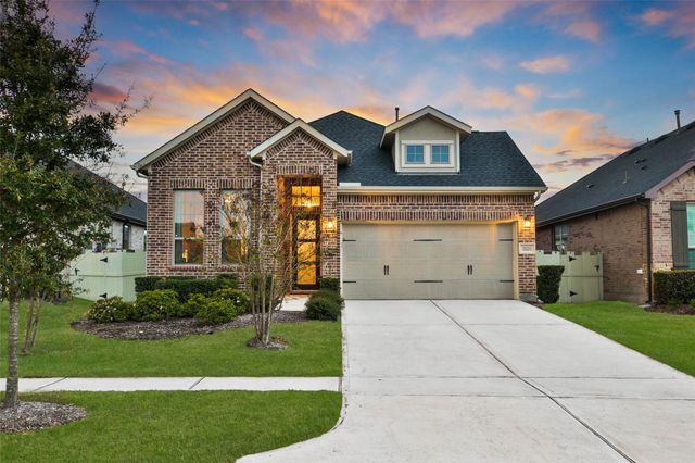 10235 Bayou Oaks Dr — Harper's Preserve