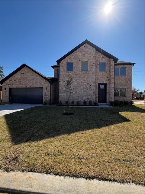 2523 Liguria Ln — Devonshire Park
