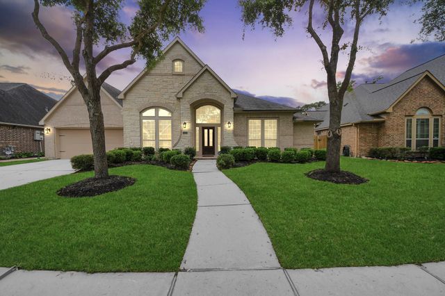 16211 Canova Hill Ln — Lakeshore Sec 14 Amd