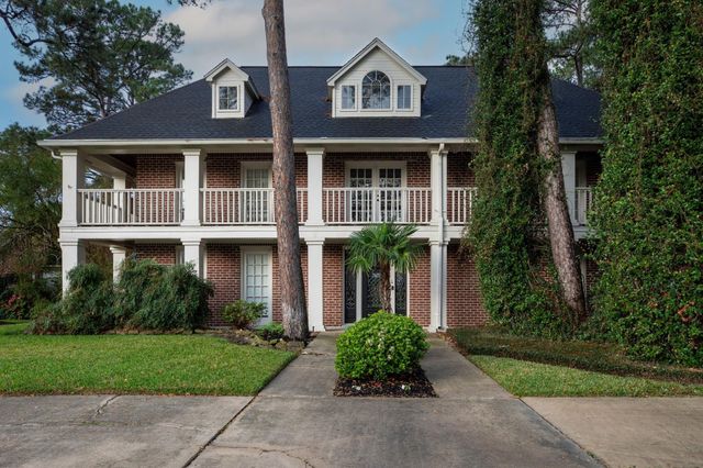 17707 Champion Forest Dr — Memorial Northwest Sec 12