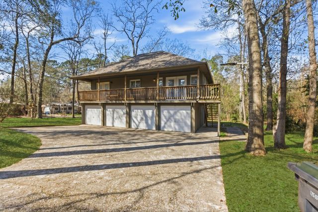 500 Dogwood Trl — Lake Conroe Forest