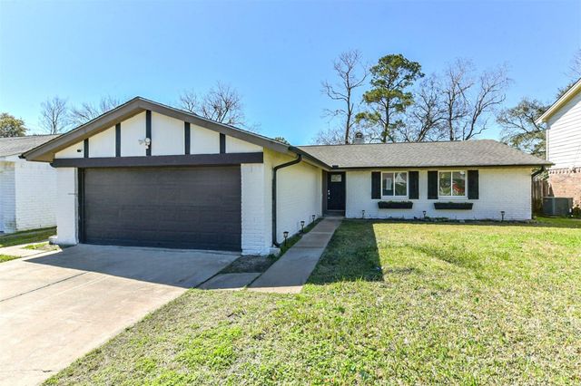 16510 Blackhawk Blvd — Wedgewood Village Sec 07