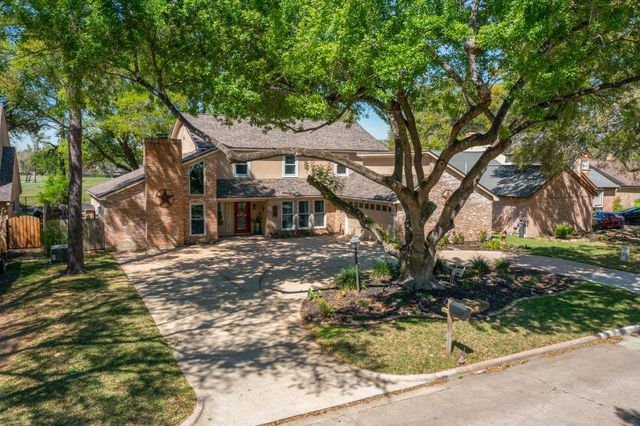 3322 Point Clear Dr — Quail Valley Glenn Lakes