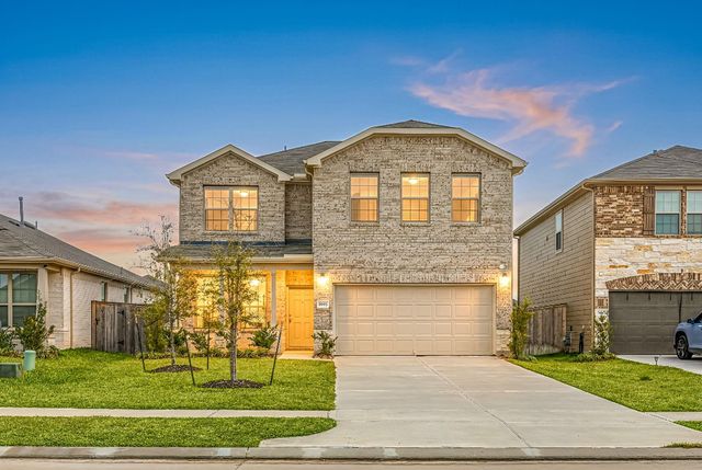16907 Elm Grove Rd — Mavera