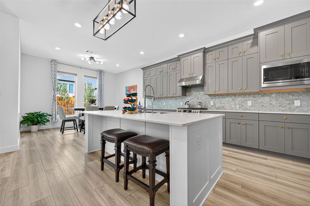18326 Daybreak Glen Way — Towne Lake Sec 64