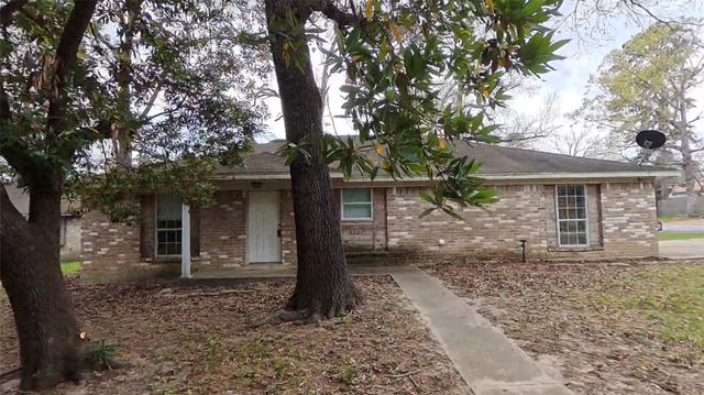 3327 Valerie Ln — Timber Ridge 03