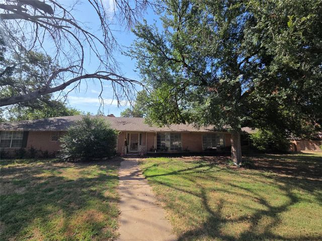 2615 Amherst Dr — Sikes Estate B