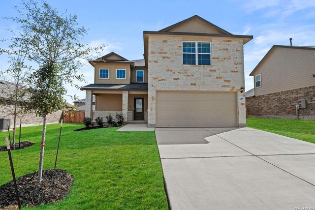 619 Fluted Shoals — Steele Creek
