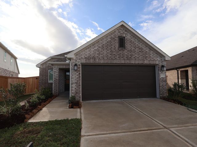 8203 Blue Shell Ln — Marvida