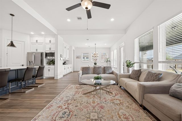 14302 Indian Laurel Way — Dunham Pointe Sec 8