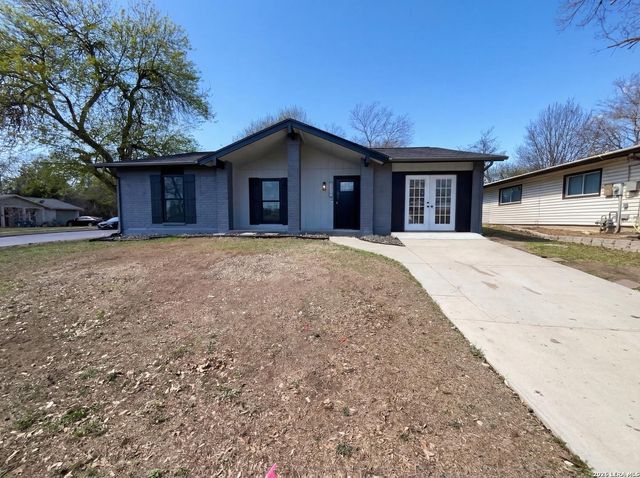 7913 Dry Canyon — LIVE OAK VILLAGE