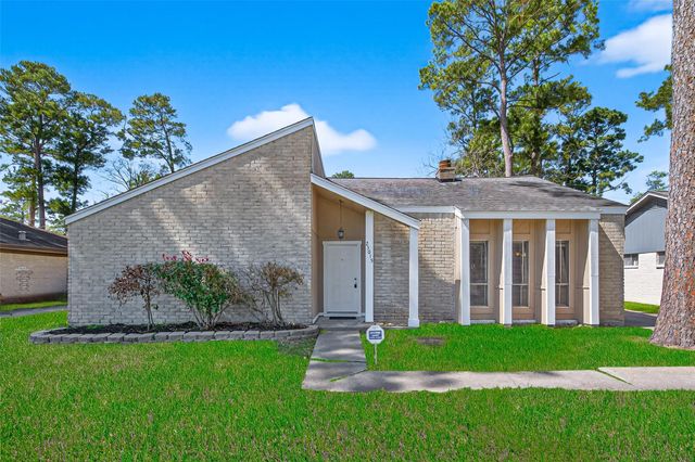 23015 Canyon Lake Dr — Timber Lane Sec 05
