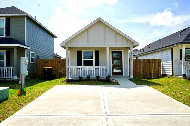 16790 N Marie Village Dr — Marie Vlg Sec 2