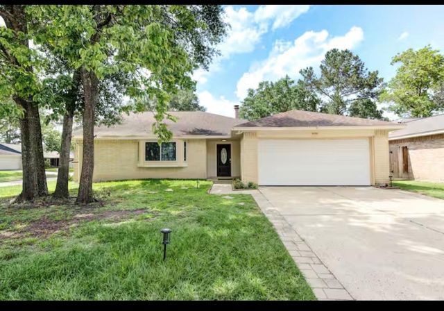 9126 Benwick St — Memorial Chase Sec 04