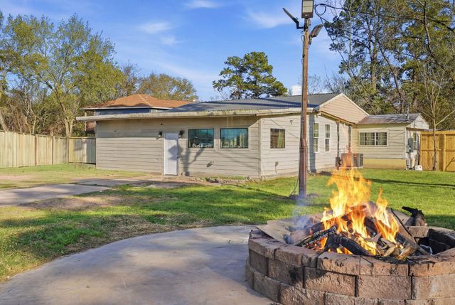 19402 Pine Lock Ln — Brandywine Pines