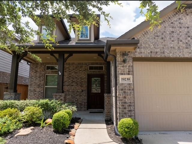 19239 S Cottonwood Green Ln — Towne Lake Greene Sec 3