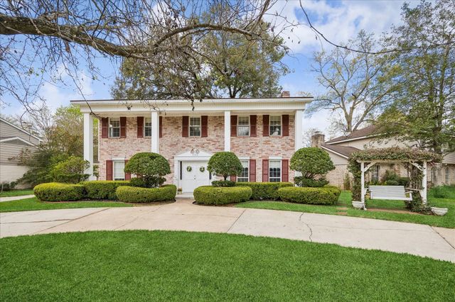 322 Enchanted River Dr — Enchanted Oaks Sec 02