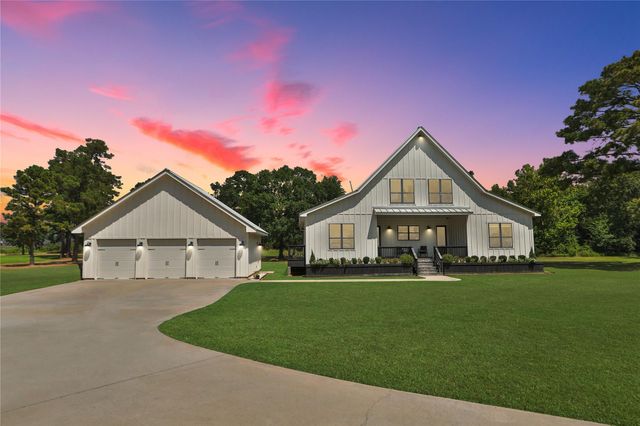 1400 Hicks St — Tomball Estates