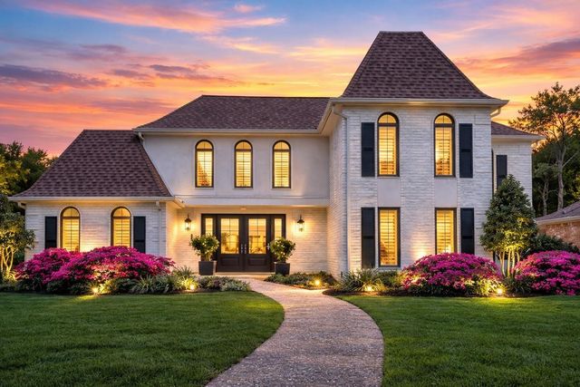 9318 Appin Falls Dr — Champion Forest