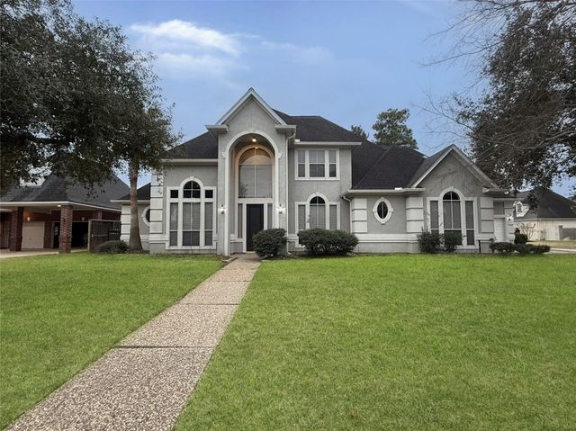 13523 Pegasus Rd — Lakewood Oaks Estates