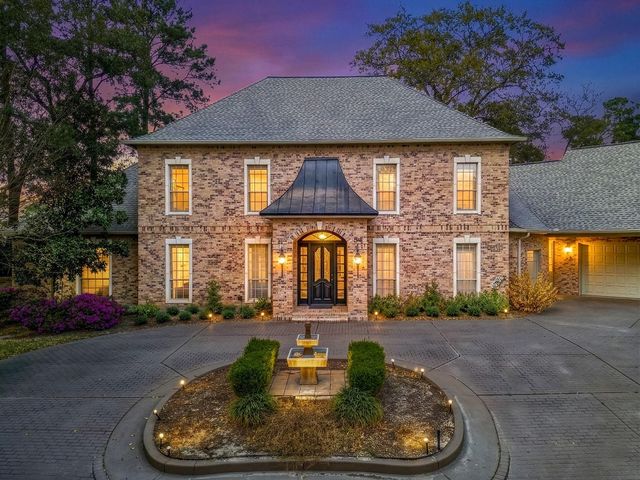 901 Longmire Rd #54 — Longwood