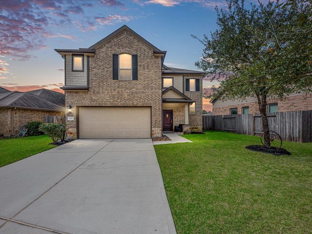 623 Orchid Hill Dr E — Cedar Woods