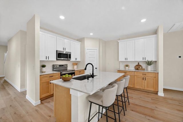 640 Levine Ct — Chapel Run Sec 3