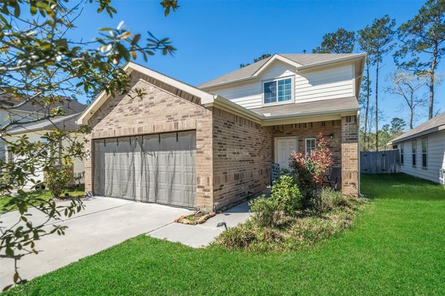 2302 Raider Dr — Mackenzie Creek