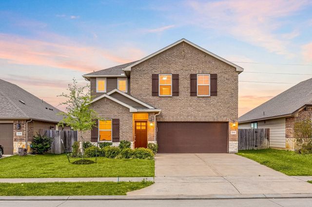 2226 Royal Ann Way — Cherry Pines