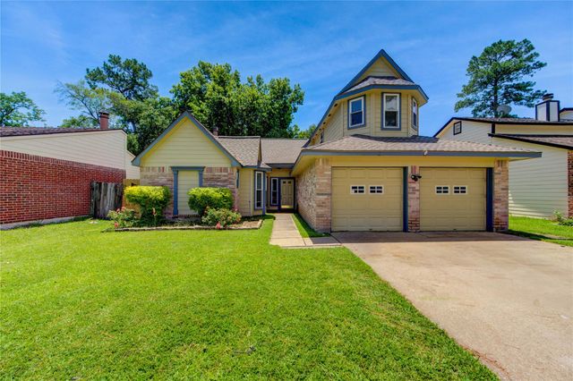 14927 Cypress Green Dr — Fairwood