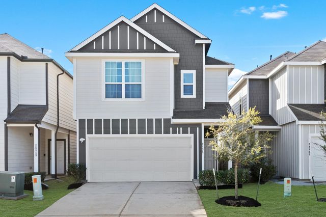 24847 Goldoni Dr — Camillo Lake