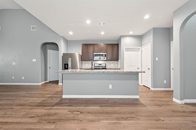 3665 Cub Dr — MACKENZIE CREEK