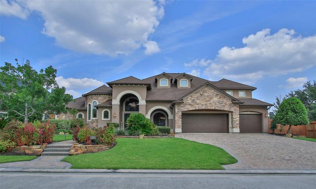 14214 Boerne Country Dr — Rock Creek