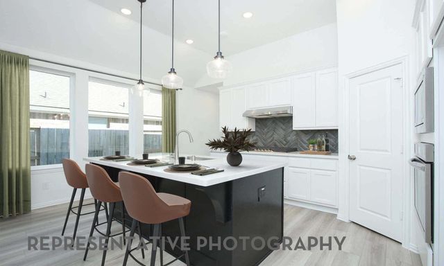251 Navasota Narrows Ct — Grand Central Park