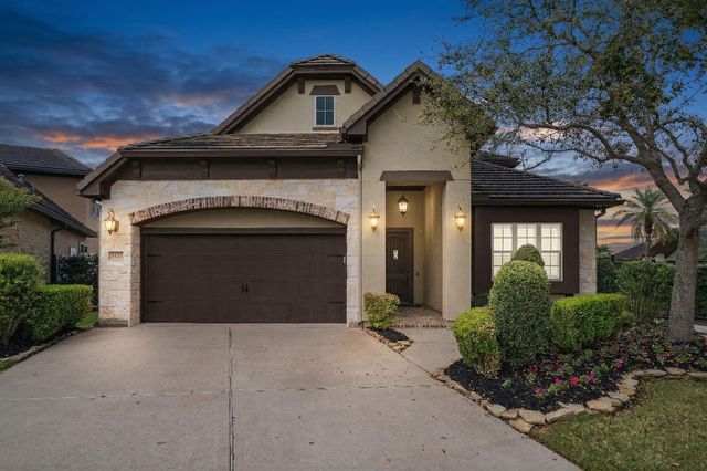 5127 Wheaton Park Dr — Riverstone