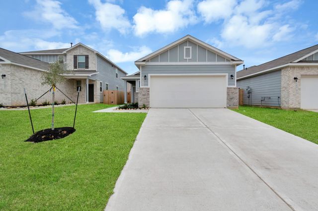 25746 Hickory Pecan Trl — Fairway Farms