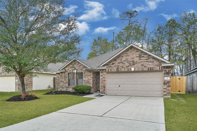 2511 Lexington Park Dr — Lexington Park Sec 01