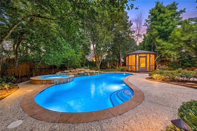 10 Latticeleaf Pl — Wdlnds Village Alden