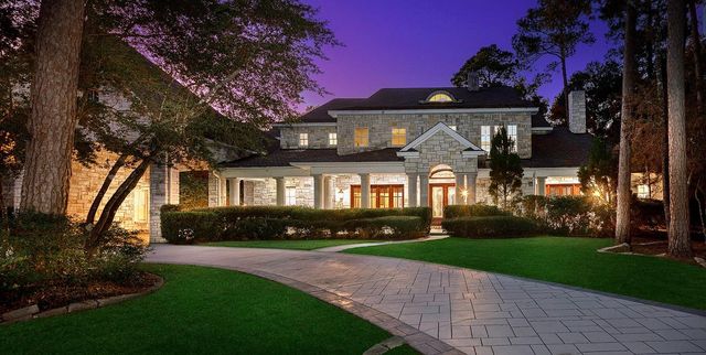 15 Netherfield Way — Carlton Woods