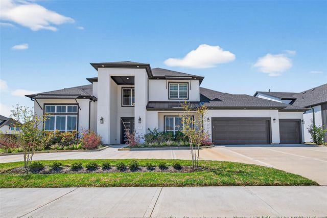 1303 Royal Knoll Ln — Sienna