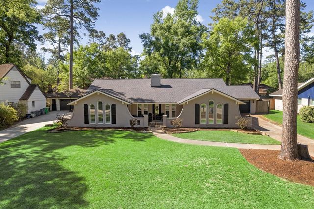 2218 Lazy Grove Dr — Trailwood Village