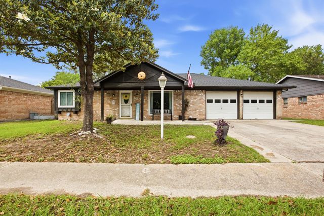 29011 Binefield St — Fox Run 02