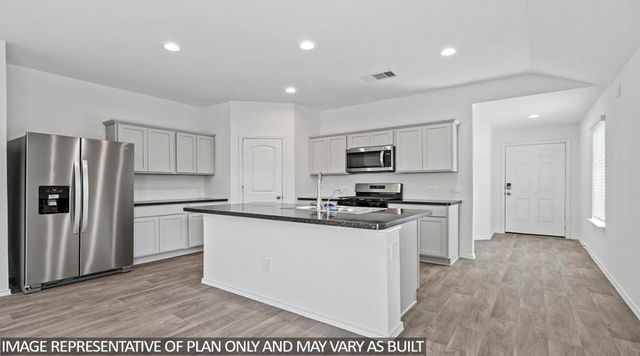 1718 Portia Ln — Venetian Pines