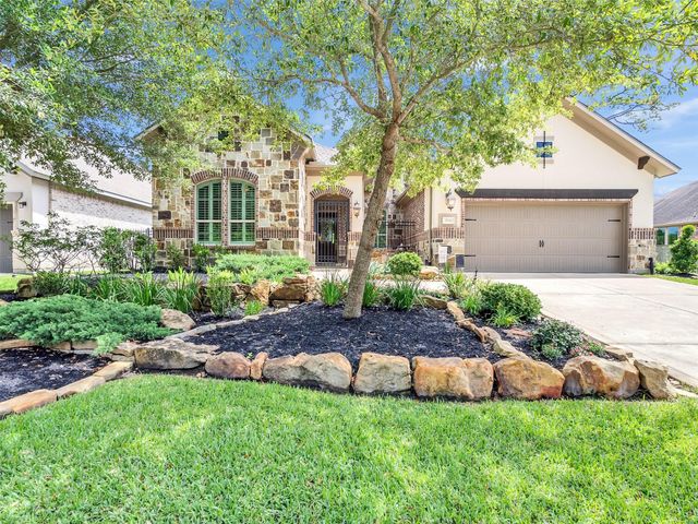 114 N Braided Branch Dr — Woodlands Creekside Park West
