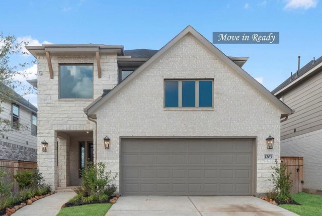1203 Luna Dr — Sienna
