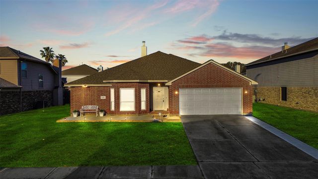 8018 Fox St — Country Mdws Sec 5