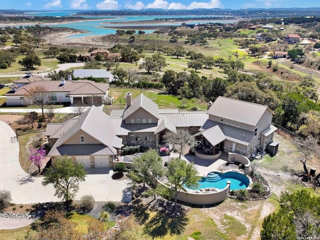 432 Starling Pass — MYSTIC SHORES